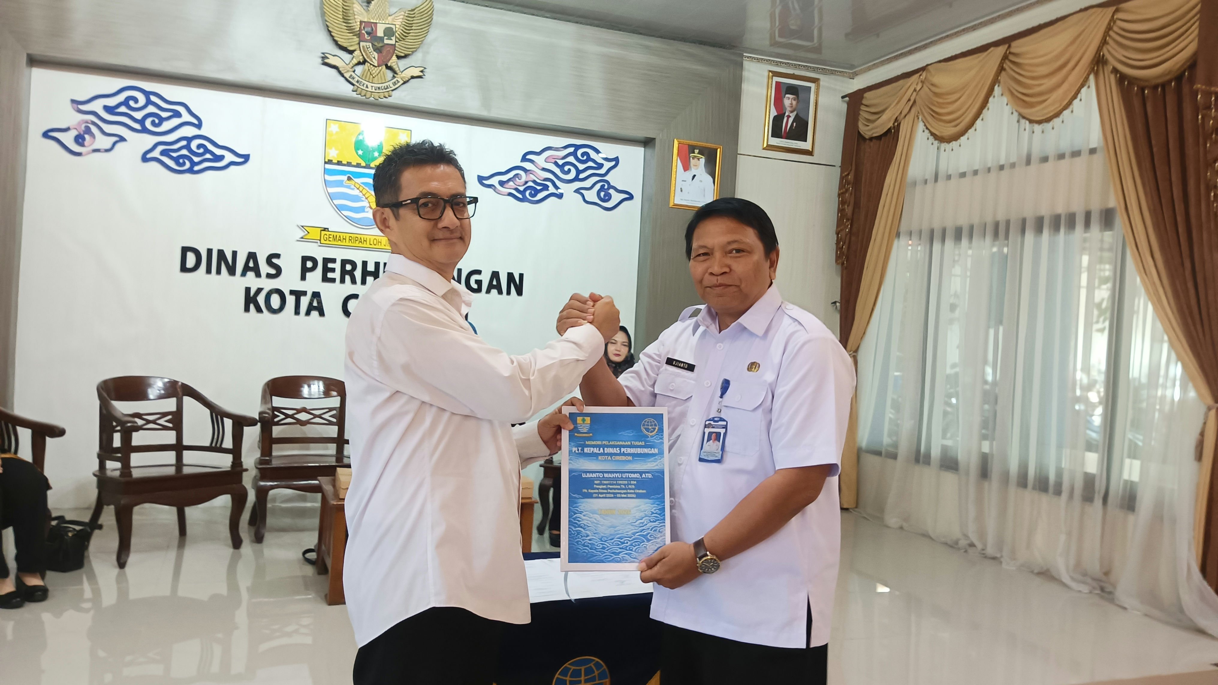 Serah Terima Jabatan di Lingkungan Dishub Kota Cirebon, Perkuat Sinergi dan Pelayanan Transportasi